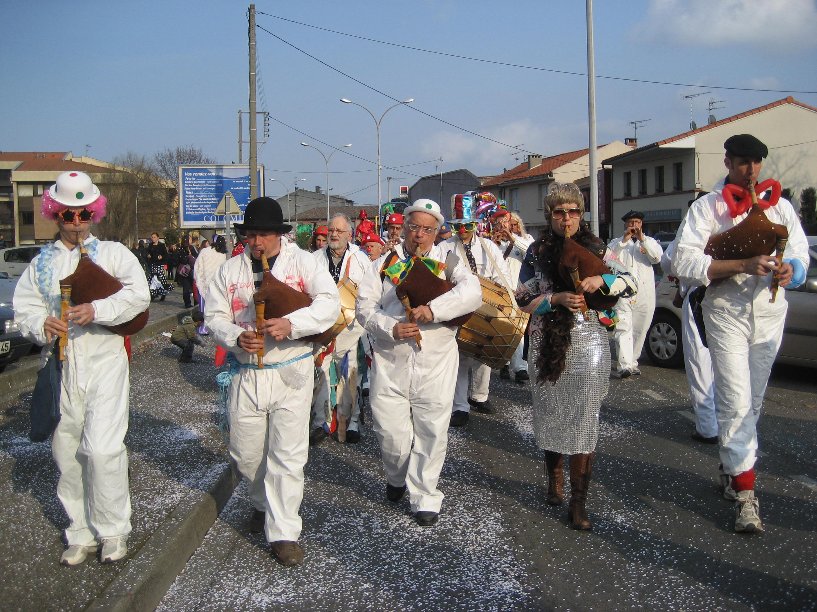 Le Groupe de musique de rue du COMDT au carnaval de Colomiers 2012