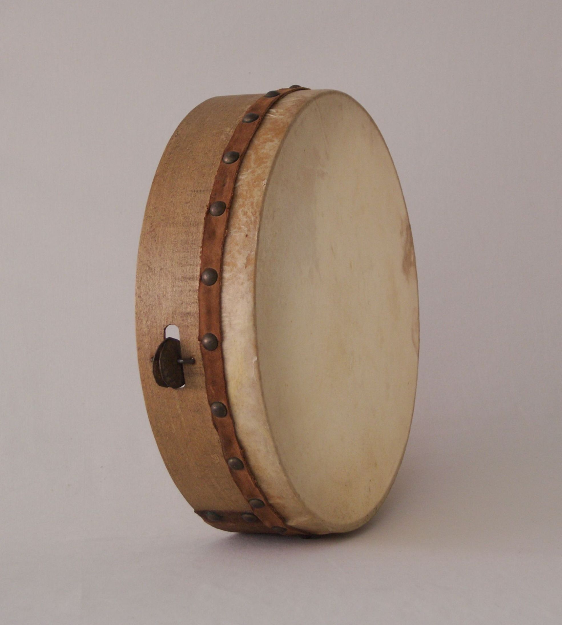 Tambour sur cadre ‹ COMDT